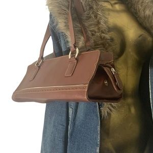 Tommy Hilfiger shoulder purse